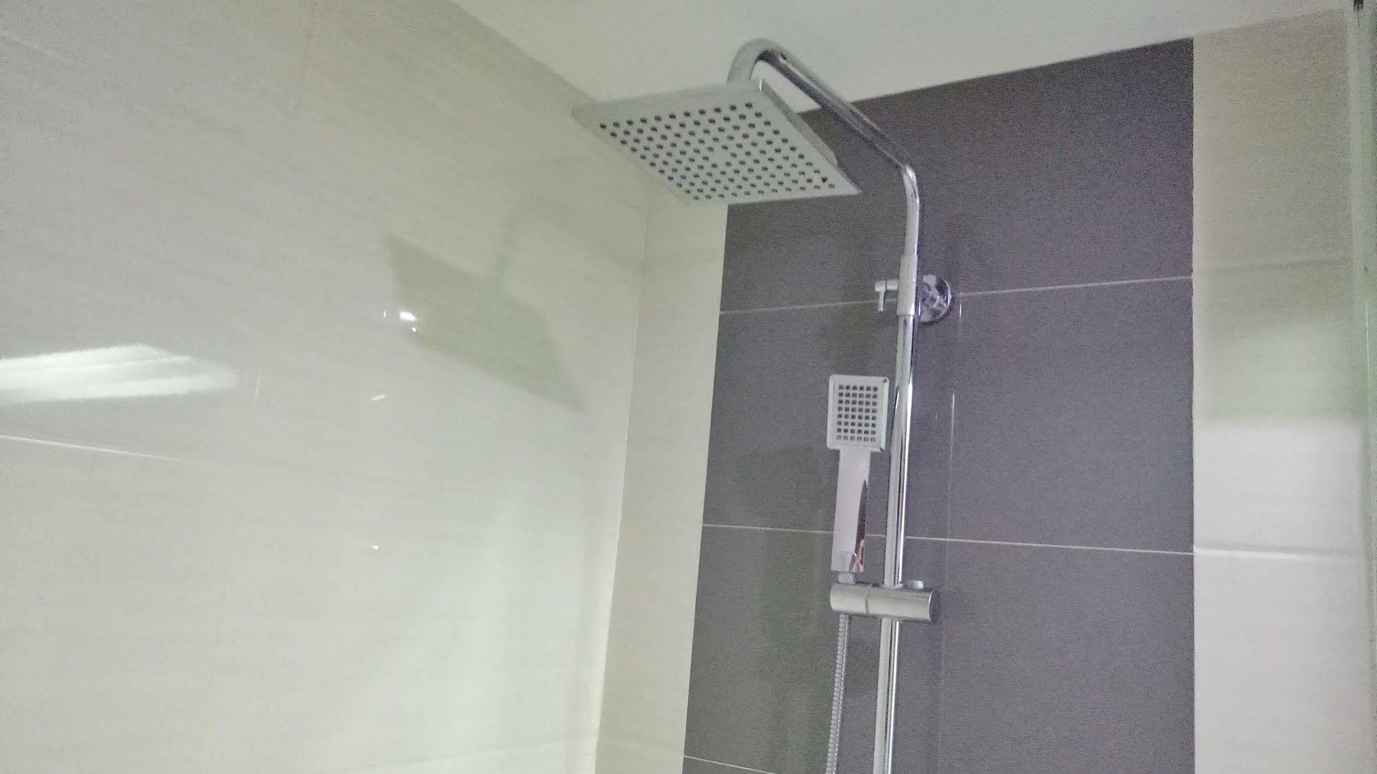 La Maja Rica Hotel Tarlac Kültér fotó