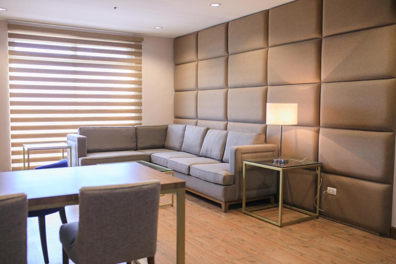 La Maja Rica Hotel Tarlac Kültér fotó